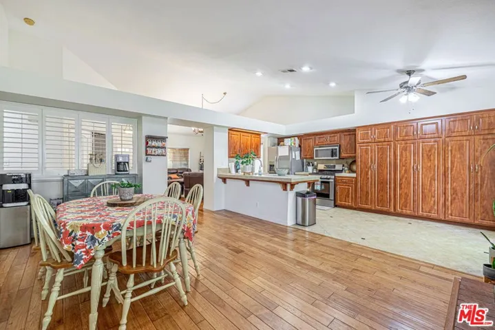 5811 Corinthian Place, Lancaster, California 93536
