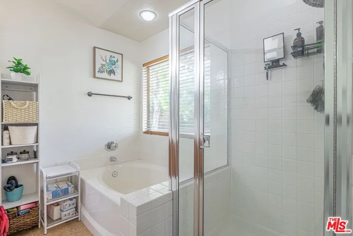 5811 Corinthian Place, Lancaster, California 93536
