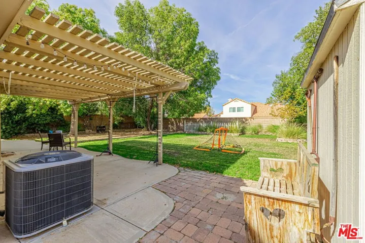5811 Corinthian Place, Lancaster, California 93536