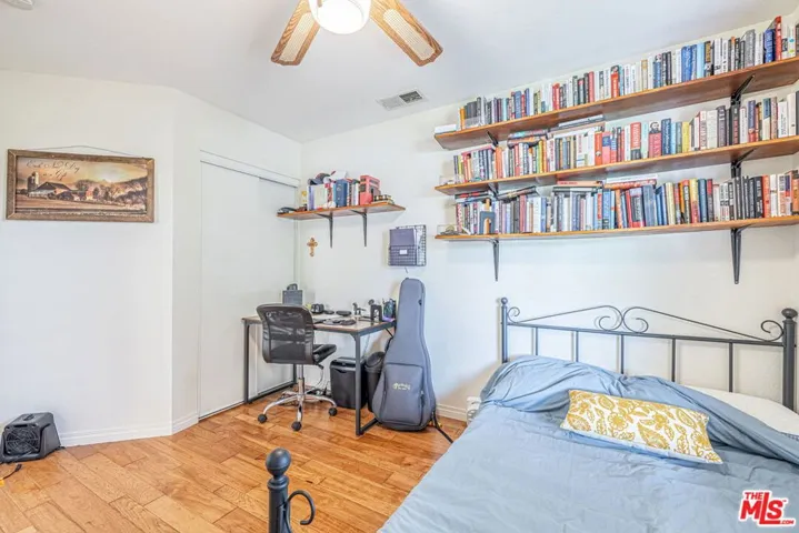 5811 Corinthian Place, Lancaster, California 93536