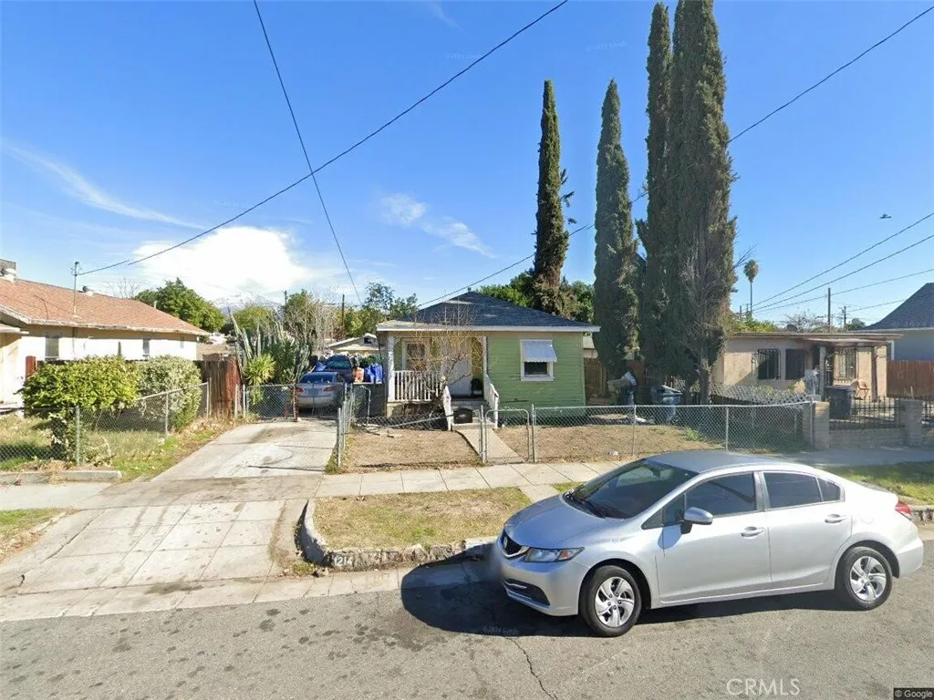 1214 Clay, Redlands, California 92374 home-pic-0