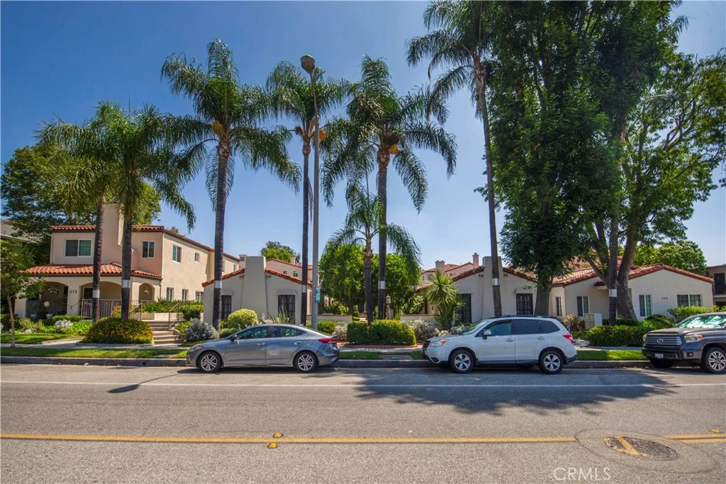 372 S Marengo Avenue 108, Pasadena, California 91101 home-pic-27
