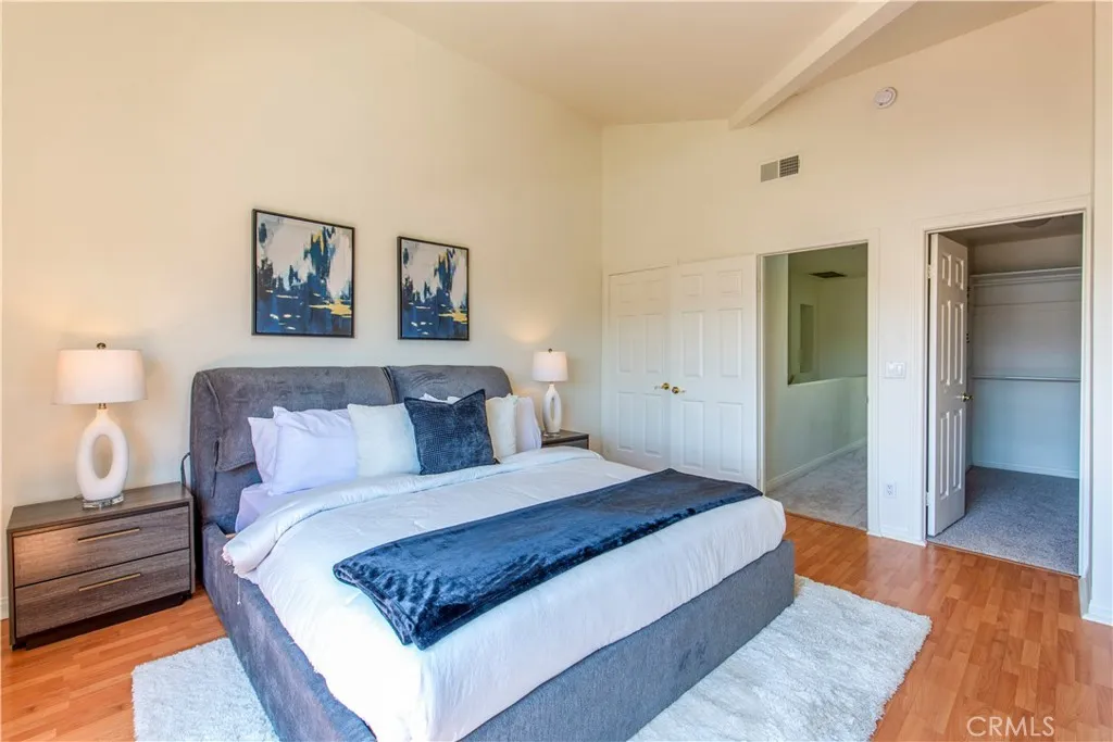 372 S Marengo Avenue 108, Pasadena, California 91101 home-pic-15