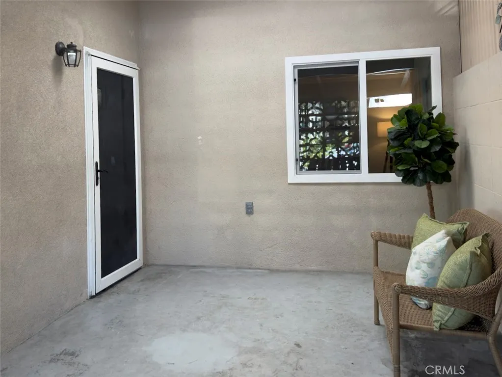 13421 Del Monte Dr home-pic-5