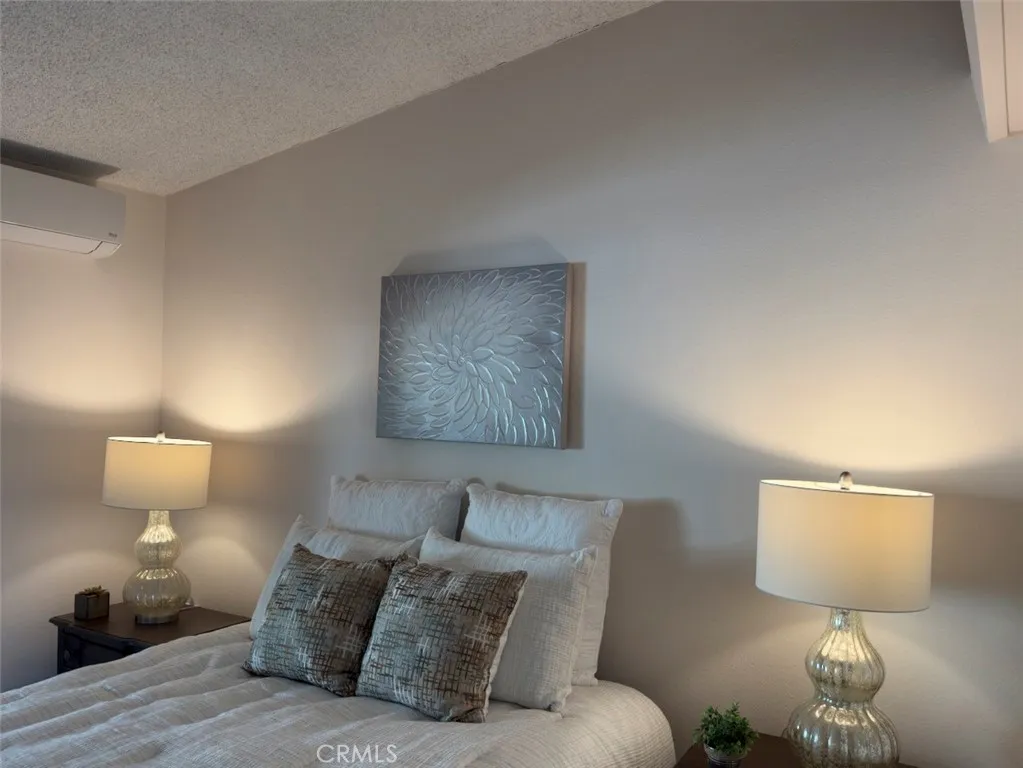 13421 Del Monte Dr home-pic-31