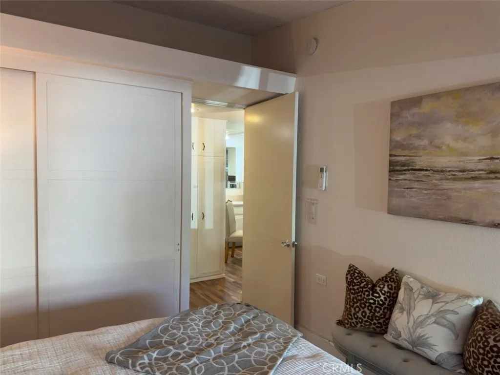13421 Del Monte Dr home-pic-35