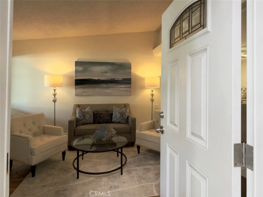 13421 Del Monte Dr home-pic-6