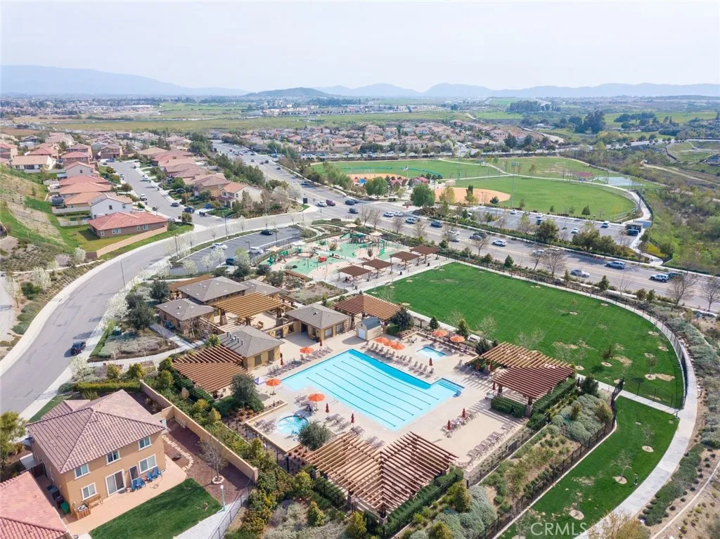 30517 Copper Rose, Murrieta, California 92563 home-pic-33