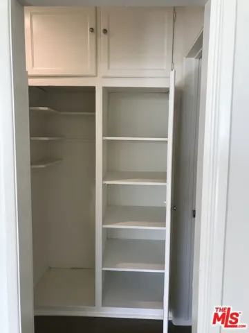 4058 Center Hall Linen Closet