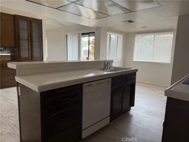 Open Kitchen facing bar counter
