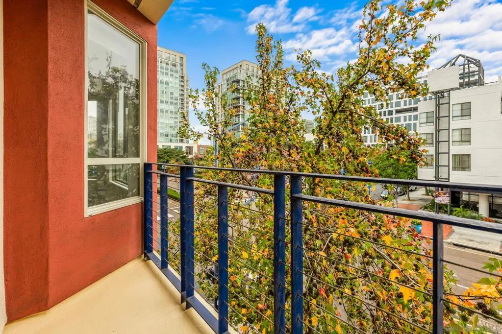 235 Market St 301, San Diego, California 92101 home-pic-13