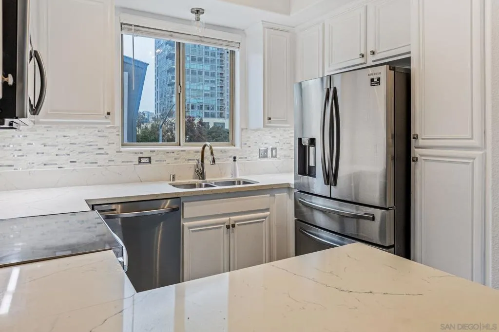 235 Market St 301, San Diego, California 92101 home-pic-6