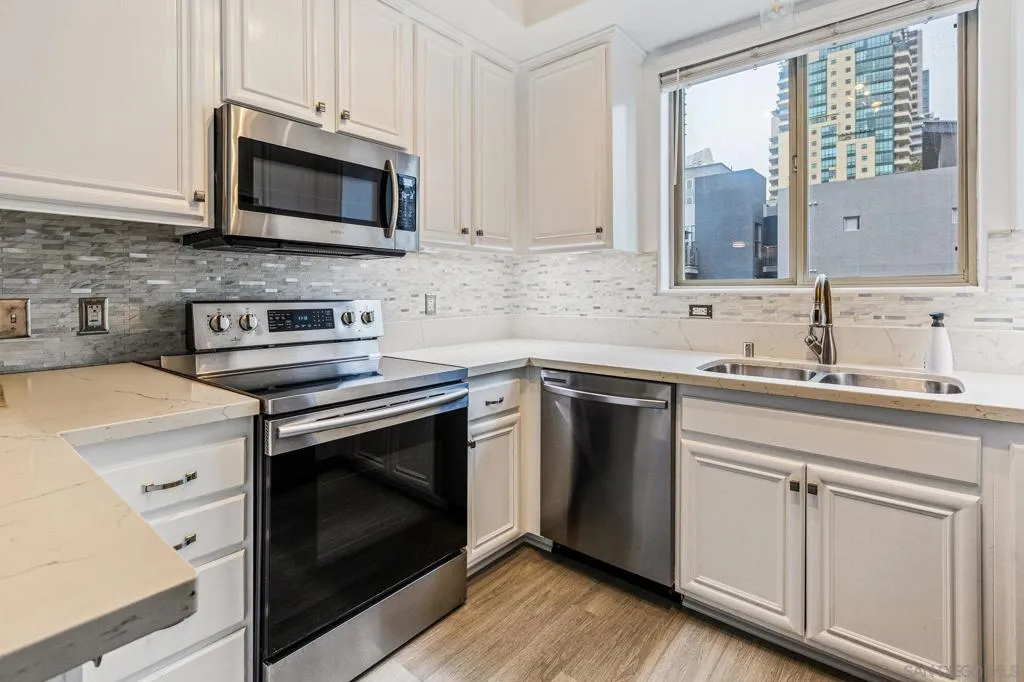 235 Market St 301, San Diego, California 92101 home-pic-4