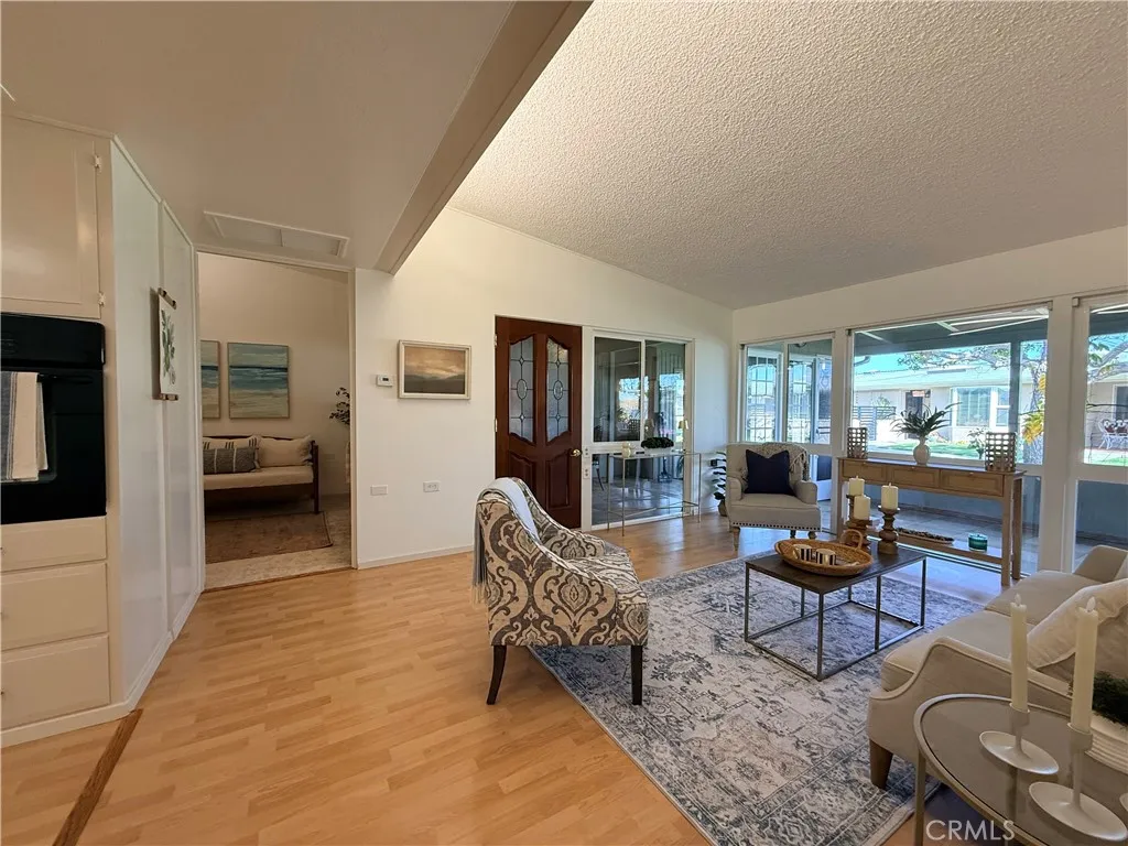 13410 Saint Andrew's Drive 70e, Seal Beach, California 90740 home-pic-9