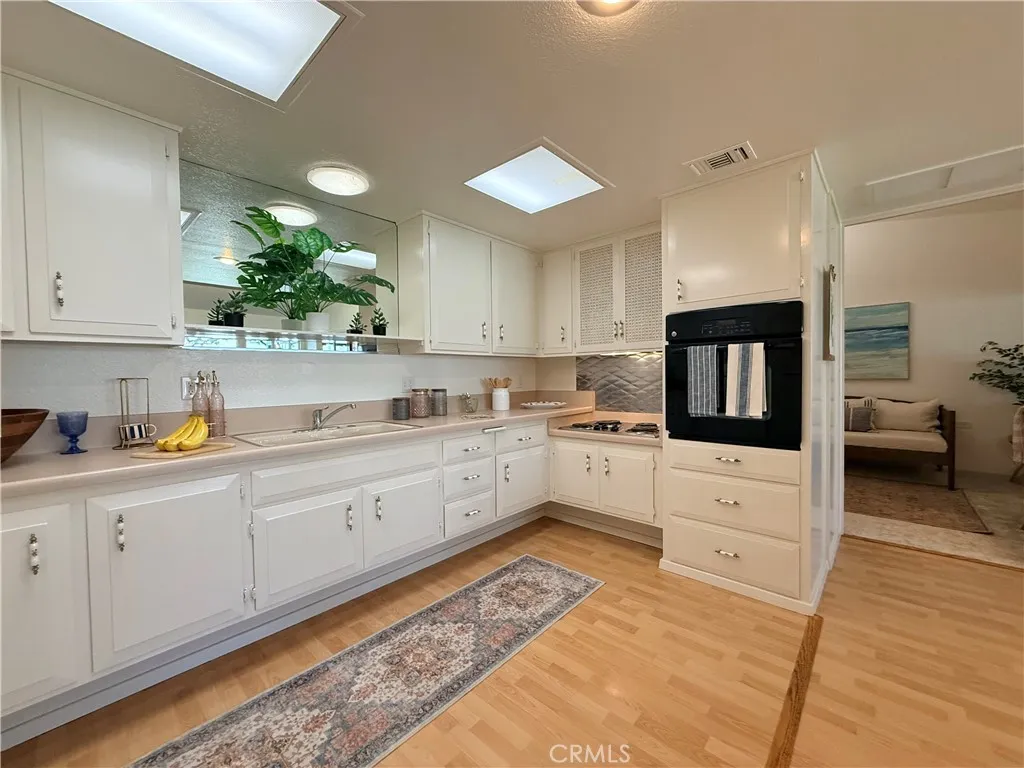 13410 Saint Andrew's Drive 70e, Seal Beach, California 90740 home-pic-17