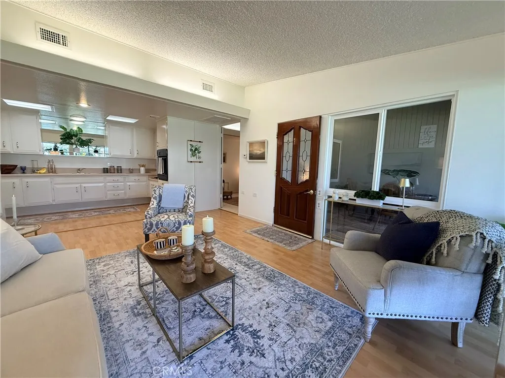 13410 Saint Andrew's Drive 70e, Seal Beach, California 90740 home-pic-11