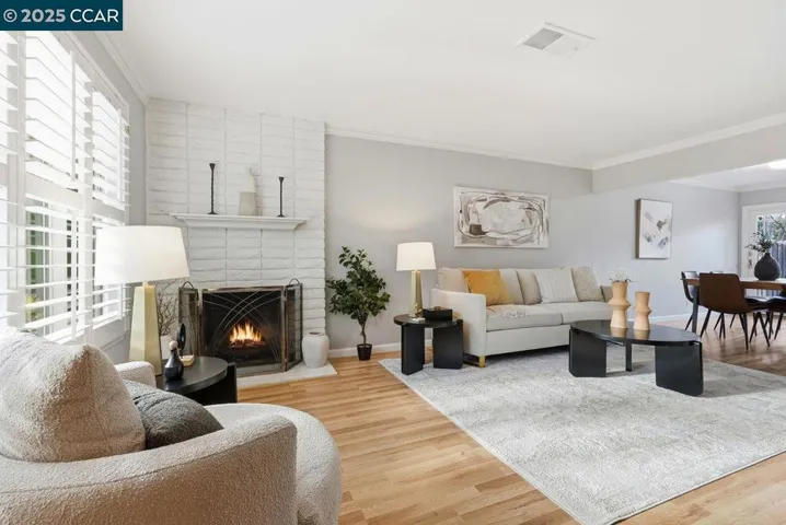 37 Miramonte Dr, Moraga, California 94556