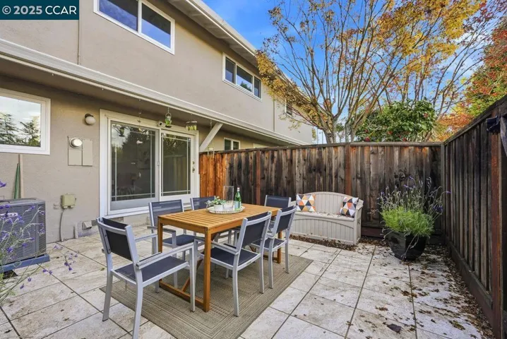 37 Miramonte Dr, Moraga, California 94556