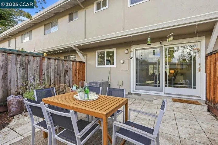 37 Miramonte Dr, Moraga, California 94556