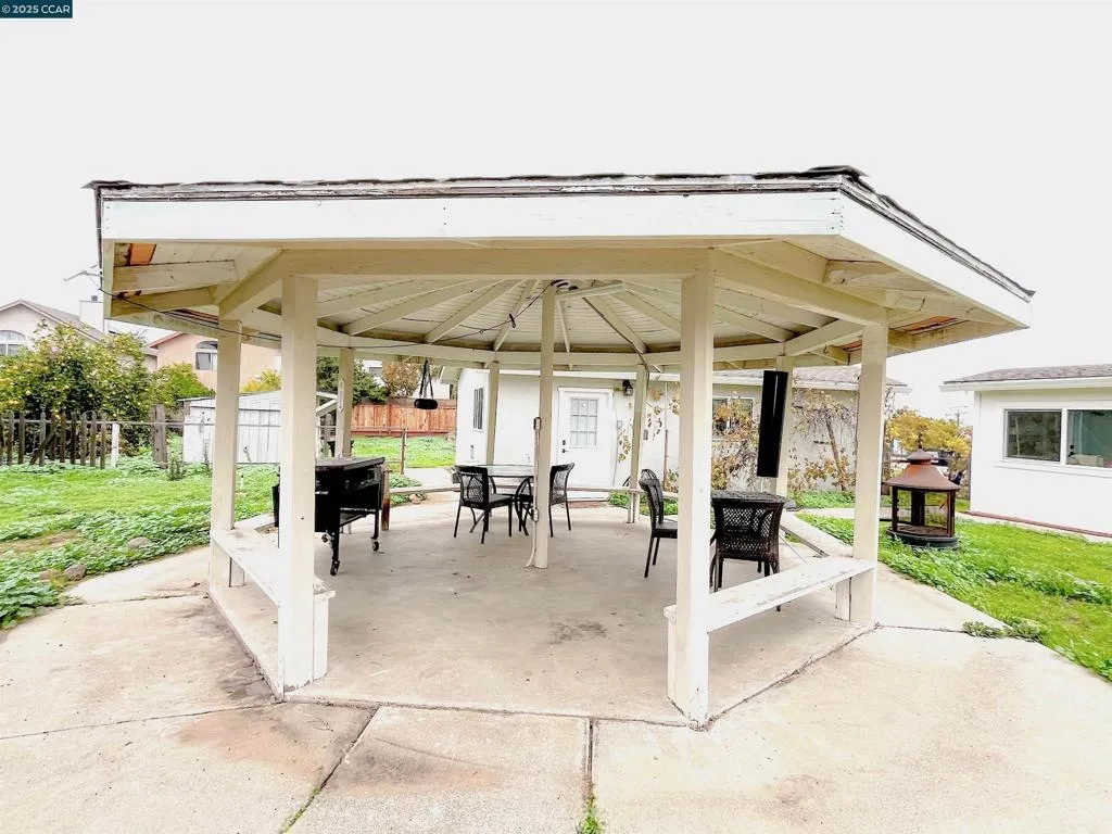 250 W Cypress Rd, Oakley, California 94561 home-pic-30