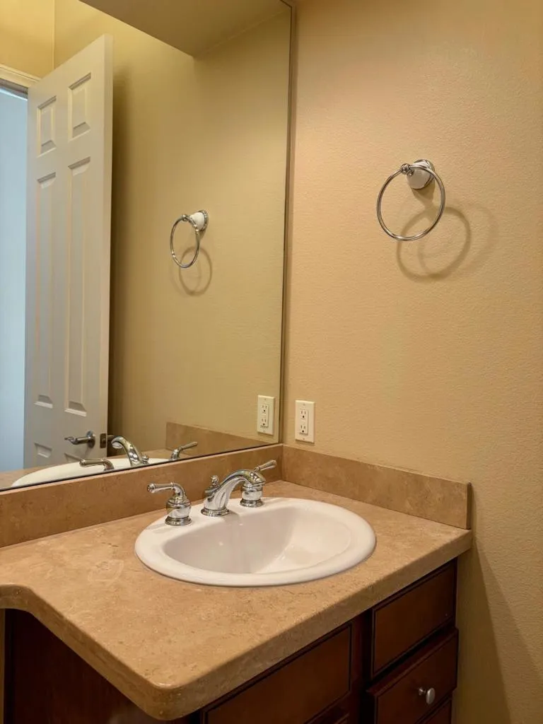 35373 Vista Montana Court, Cathedral City, California 92234 home-pic-38