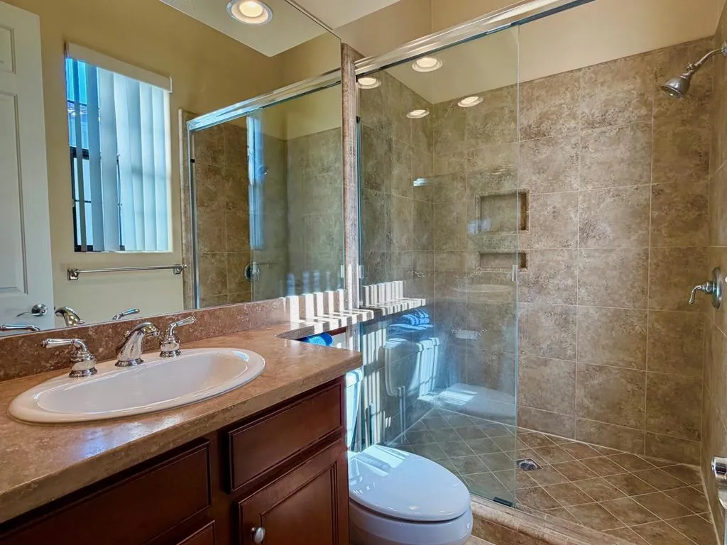 35373 Vista Montana Court, Cathedral City, California 92234 home-pic-42