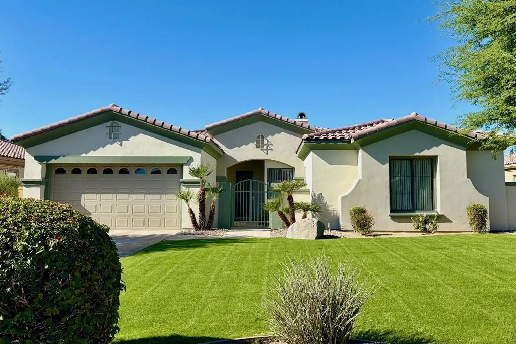 35373 Vista Montana Court, Cathedral City, California 92234 home-pic-35