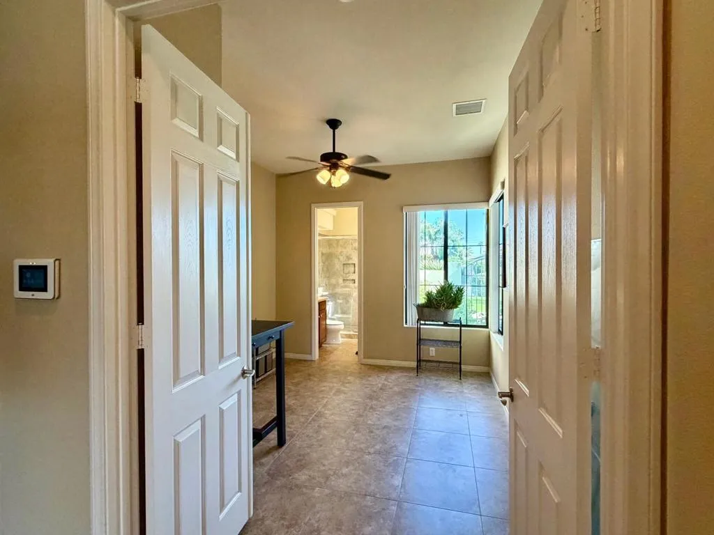 35373 Vista Montana Court, Cathedral City, California 92234 home-pic-39