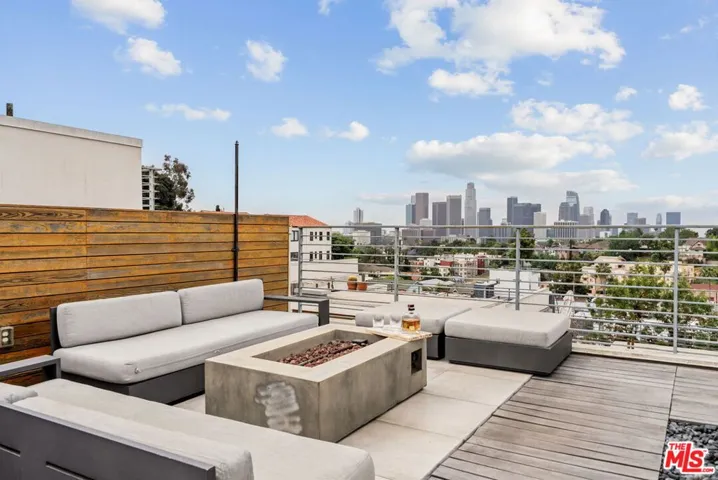 1344 Douglas Street, Los Angeles, California 90026