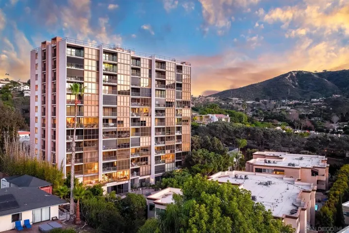 SUN REFLECTING OFF WEST FACING PORTION OF BUILDING