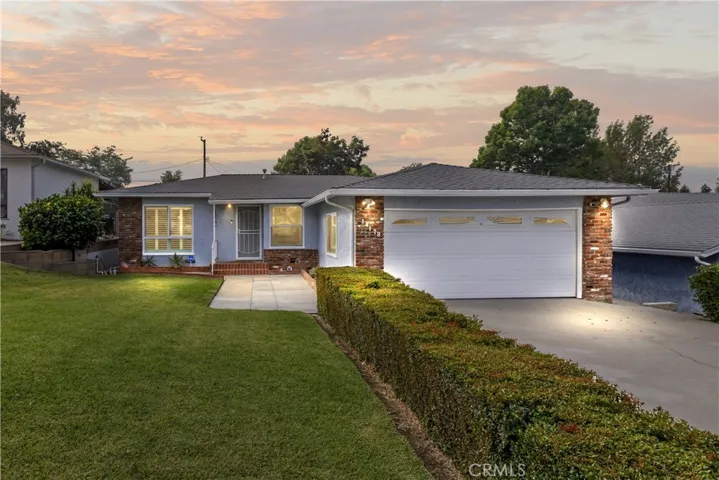 14178 Close, Whittier, California 90604