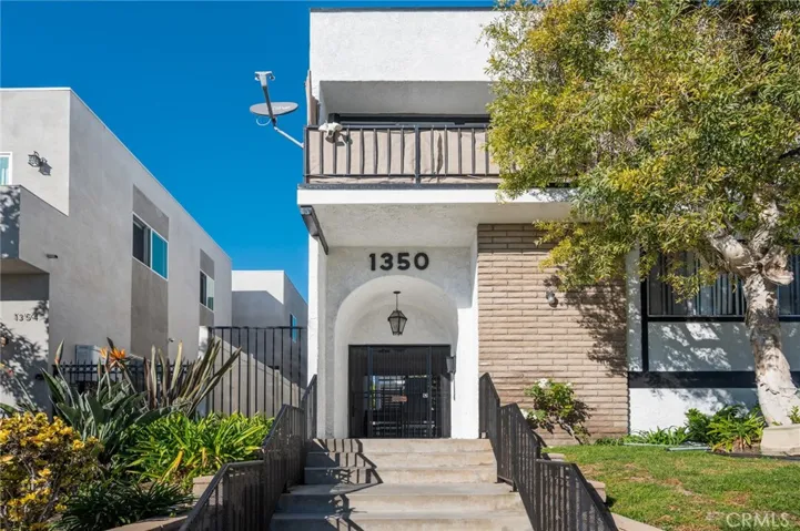 1350 W 9th Street, San Pedro, California 90732