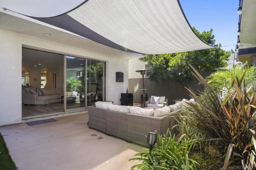 1122 Oliver Ave, San Diego, California 92109 home-pic-19