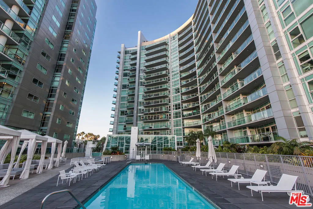 13600 Marina Pointe Drive 1904, Marina Del Rey, California 90292 home-pic-38