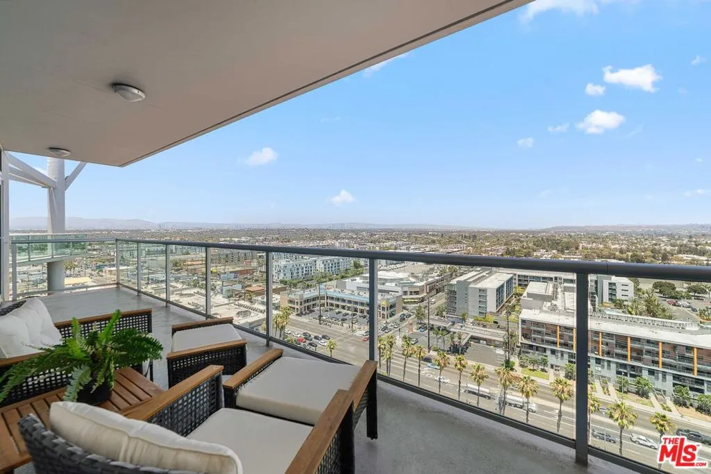 13600 Marina Pointe Drive 1904, Marina Del Rey, California 90292 home-pic-28