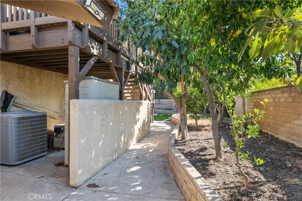 1421 Magnolia Avenue, Redlands, California 92373 home-pic-39