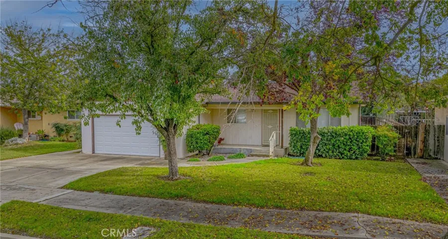 3202 Dublin Avenue, Merced, California 95340