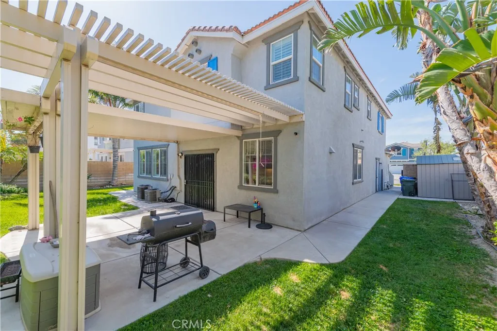 15752 Mimosa Court, Fontana, California 92336 home-pic-0