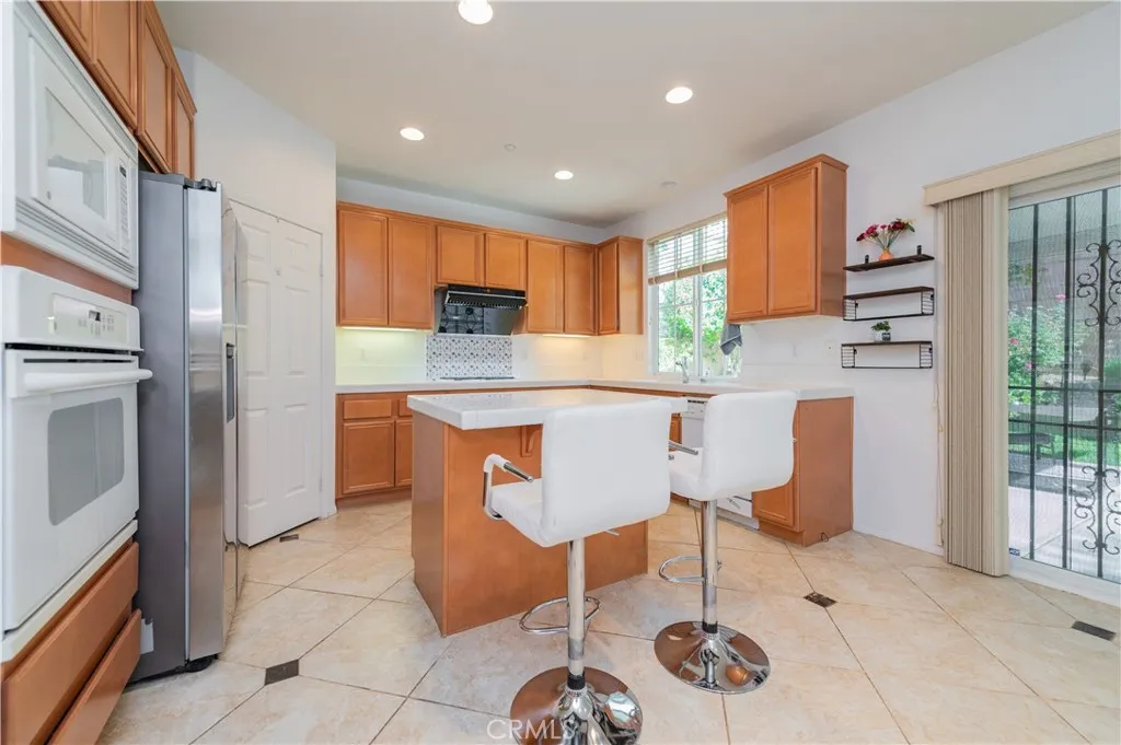 15752 Mimosa Court, Fontana, California 92336 home-pic-14