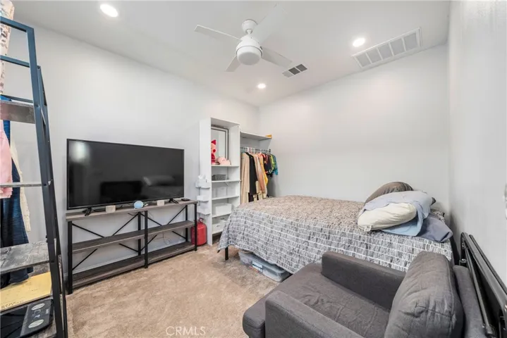 Downstairs Multi-gen bedroom #1