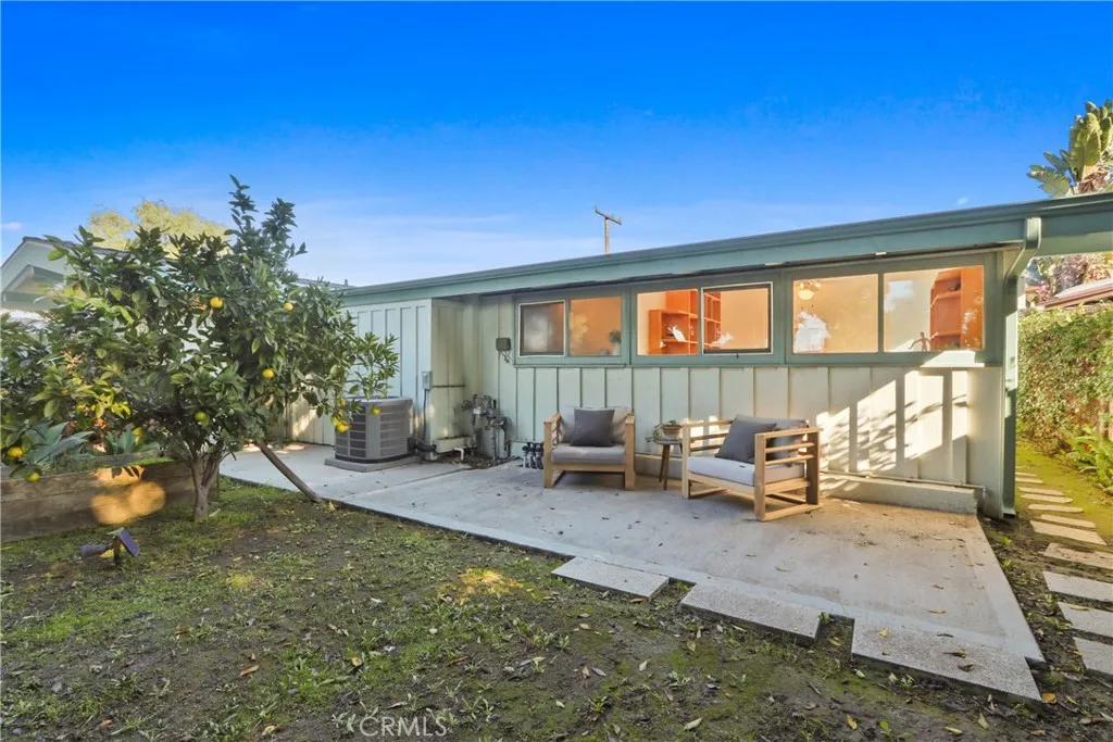 3012 Roxanne Avenue, Long Beach, California 90808 home-pic-31