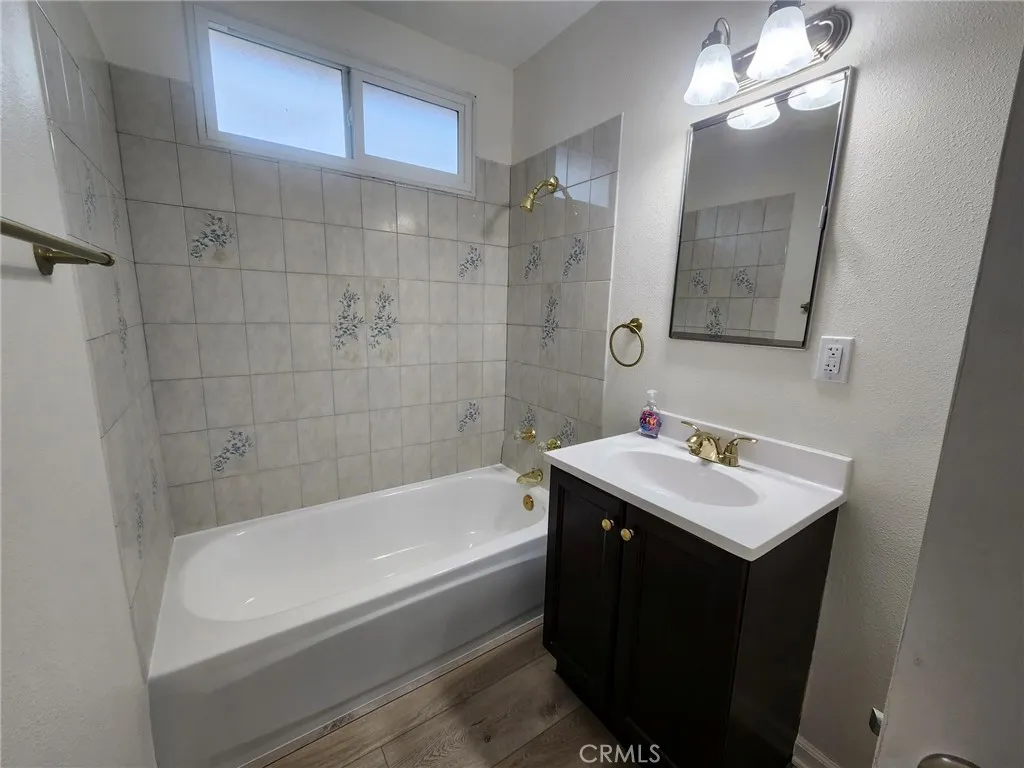 7456 Joan Avenue, Jurupa Valley, California 92509 home-pic-17