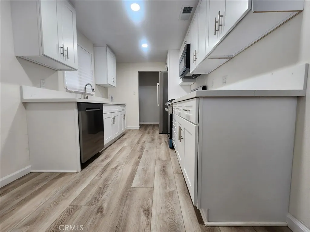 7456 Joan Avenue, Jurupa Valley, California 92509 home-pic-5