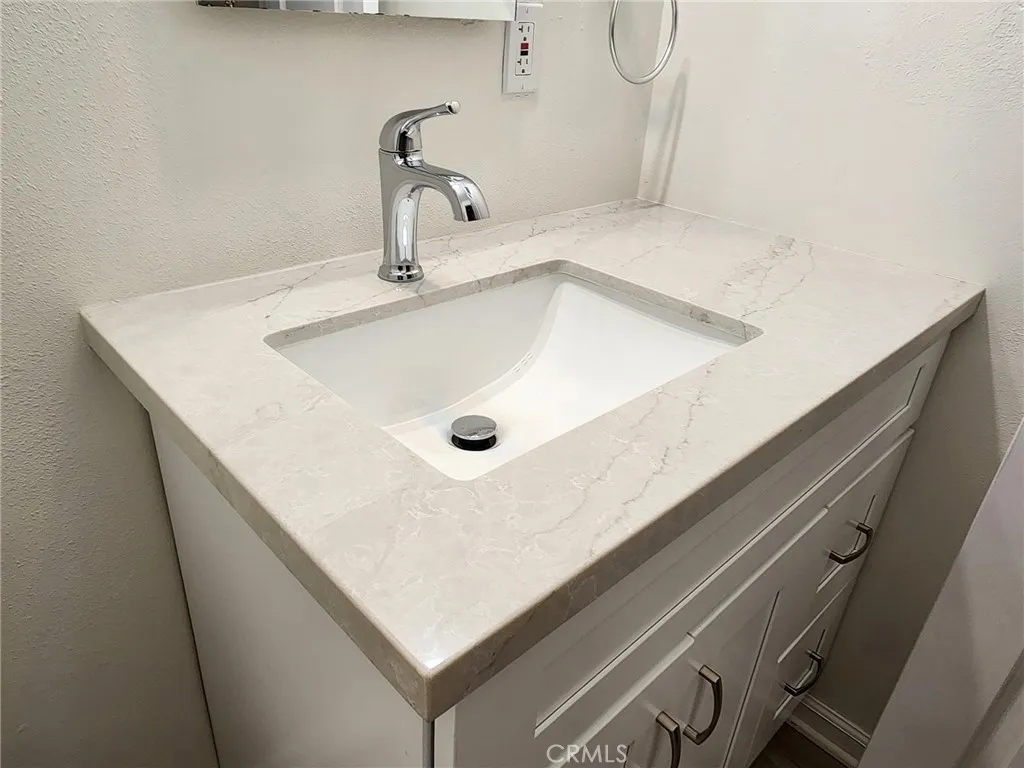 7456 Joan Avenue, Jurupa Valley, California 92509 home-pic-20