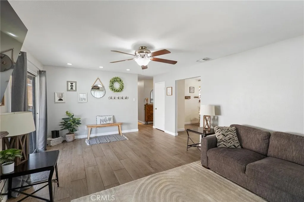 1459 Paiute, Redlands, California 92374 home-pic-10