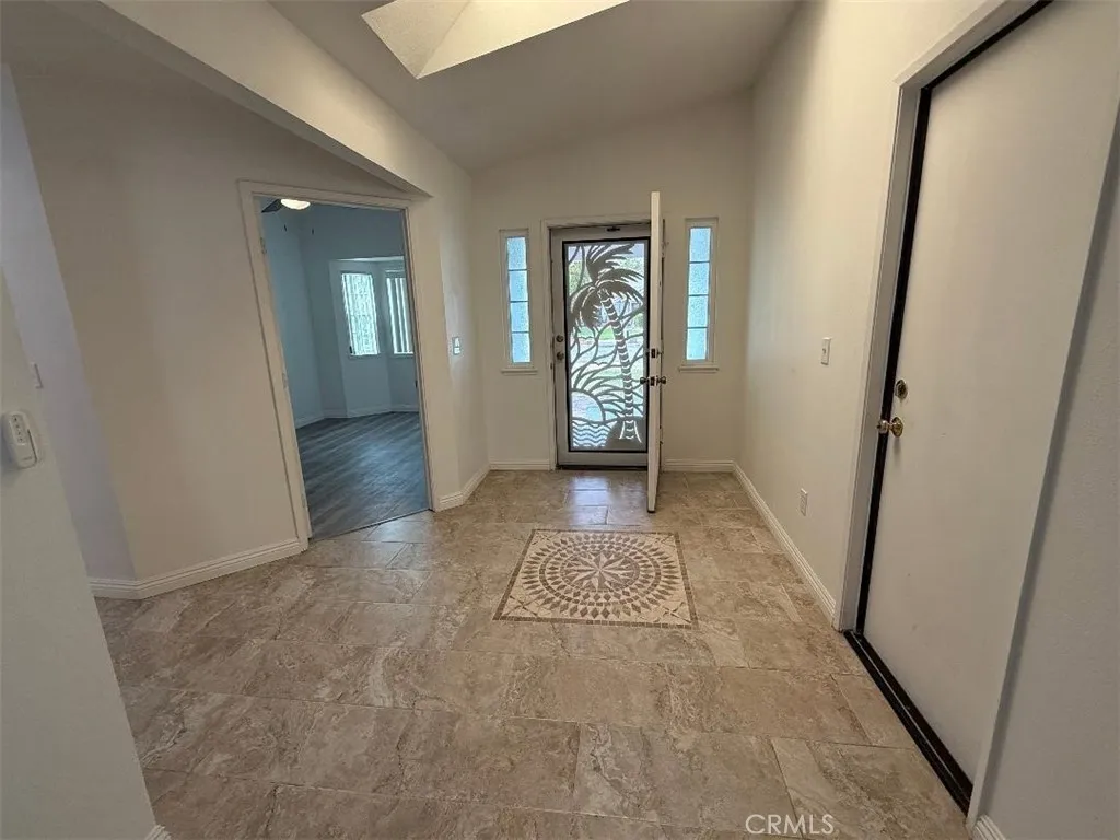 1308 Julie Court, Redlands, California 92374 home-pic-2