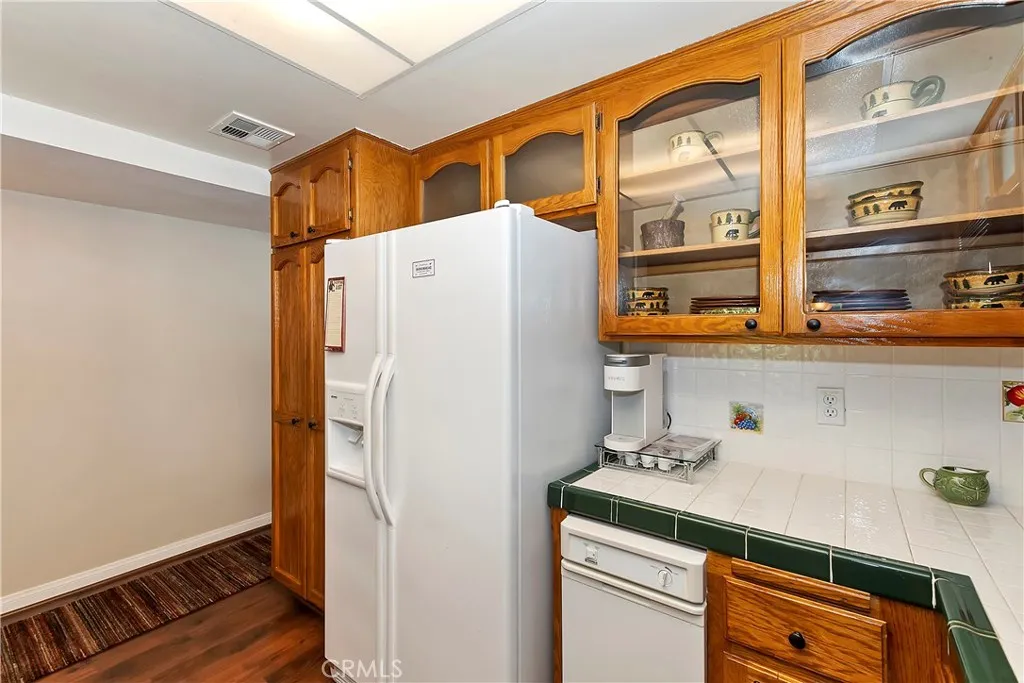 101 Village Bay 1, Lake Arrowhead, California 92352 home-pic-12