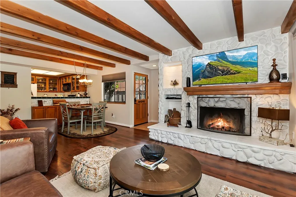 101 Village Bay 1, Lake Arrowhead, California 92352 home-pic-8