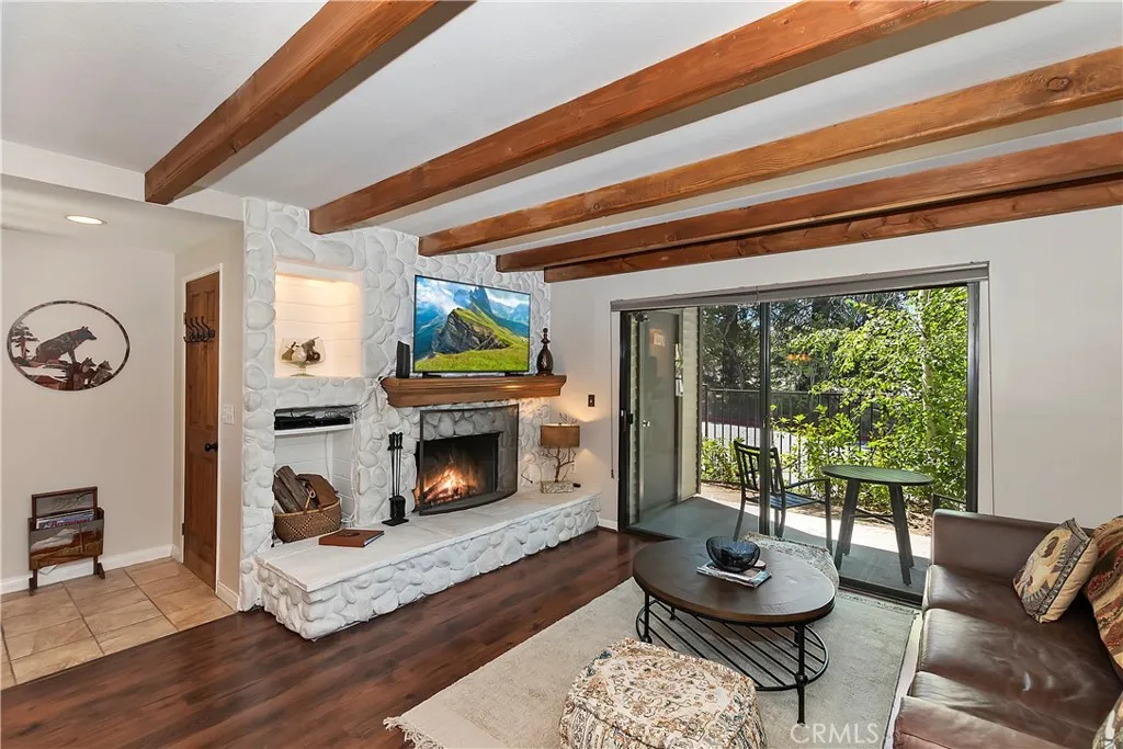 101 Village Bay 1, Lake Arrowhead, California 92352 home-pic-7
