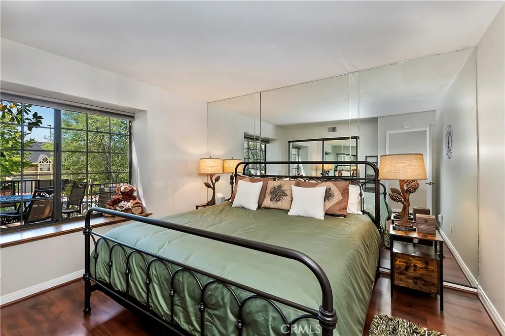 101 Village Bay 1, Lake Arrowhead, California 92352 home-pic-17